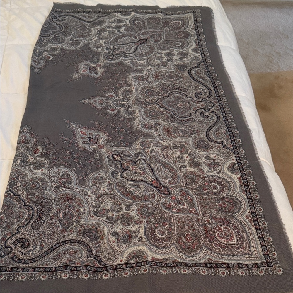 Gray Paisley Scarf